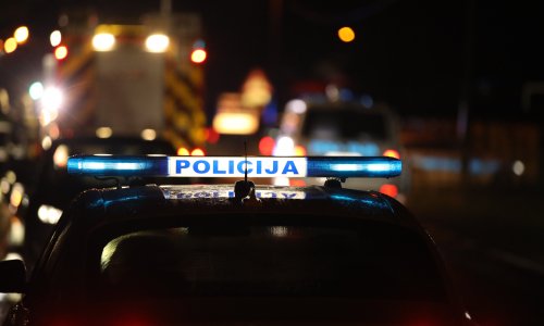 Teška nesreća nadomak Zagreba: Jedna osoba poginula, promet u potpunosti obustavljen