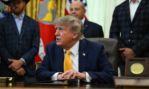 Trump se suočava sa sve većim izazovom: Čak mu i njegovi okreću leđa?