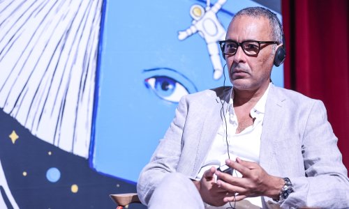 Roman o ženi koja je preživjela građanski rat donio mu Goncourta, ali i bijes Alžira