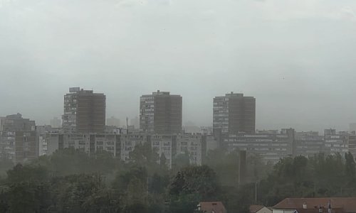Oluja stigla u Hrvatsku: U Sloveniji više tisuća ljudi bez struje, popadala stabla...