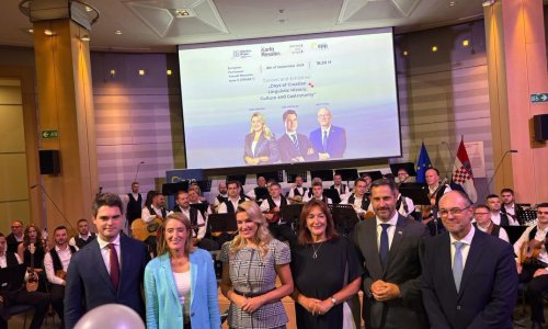 Tamburaši, hrana i jezik: HDZ-ovci organizirali dane hrvatske kulture u srcu EU-a
