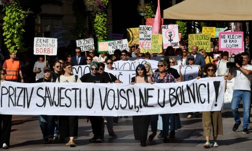 U Rijeci održan Hod za slobodu: Pravo na besplatan pobačaj i autonomiju ženskog tijela