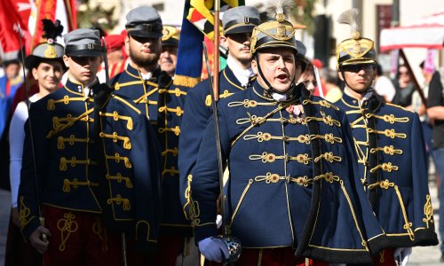 Tradicionalni susret 35 povijesnih postrojbi: Sudionici iz Hrvatske i inozemstva