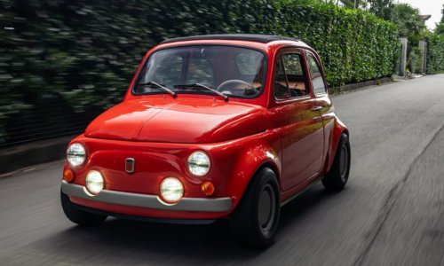 Mitski automobil je 25 godina bio zaboravljen u štaglju: Pogledajte što su napravili od njega