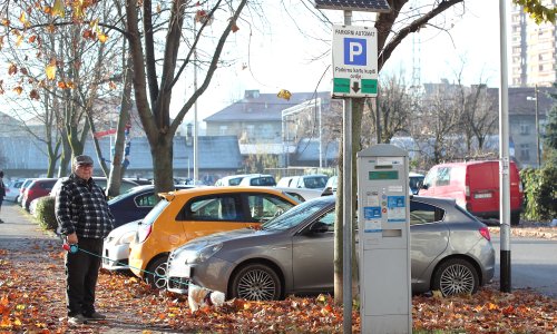 Automobil stoji parkiran, a vlasniku ipak može stići kazna: Pravilo koje mnogi vozači u Hrvatskoj ne znaju