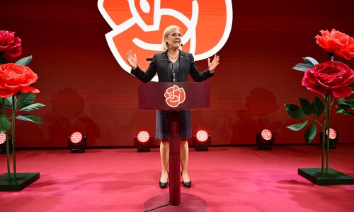 Tri mandata odlučuju o vlasti u Švedskoj: Andersson pred povratkom, Kristersson ne priznaje poraz