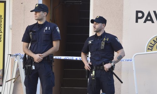 Noć užasa u Šibeniku: Muškarac ubijen, 22-godišnjakinja životno ugrožena
