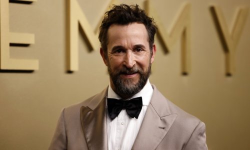 Noah Wyle drugu godinu zaredom osvojio Emmy pa zamalo zaplakao na pozornici: 'Ovo je nevjerojatno emotivno'