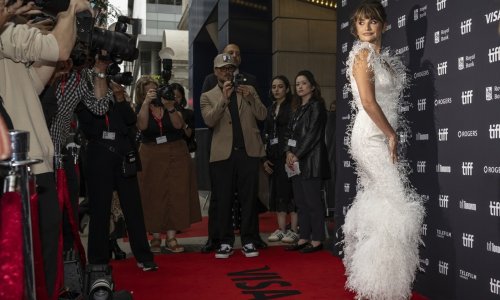 Teško je skinuti pogled s Penelope Cruz: Ovakva haljina ne treba nikakve dodatke