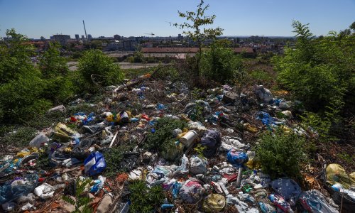 FOTO/VIDEO Pogledajte kako izgleda veliki ilegalni deponij nadomak okretišta Črnomerec