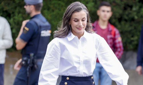 Kraljica Letizia vratila se u svoju školu i pogodila stajlingom: Ove hlače teško je ne primijetiti