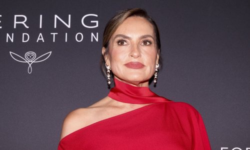 Već 27 godina igra isti lik, a još ne staje: Mariska Hargitay ponovno na setu kultne serije