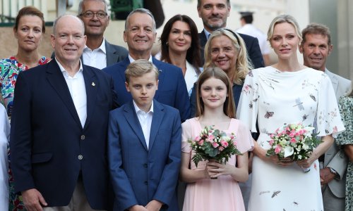 Princeza Charlene pokazala nježniju modnu stranu: Ova haljina izgleda poput vrta