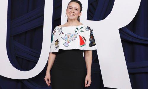 Roditelji je poznaju kao najnježnije lice dječjeg YouTubea, a zbog onoga što radi izvan ekrana prima prijetnje