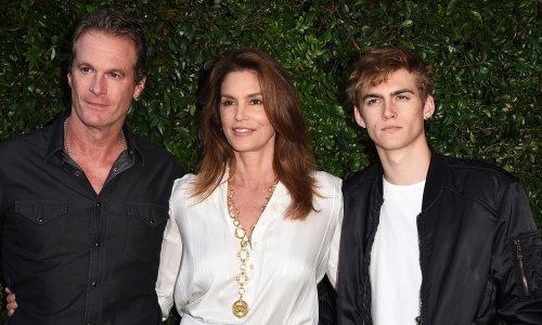 Shrvana Cindy Crawford prolazi kroz najteže trenutke: Nakon smrti sina prvi put viđena u javnosti