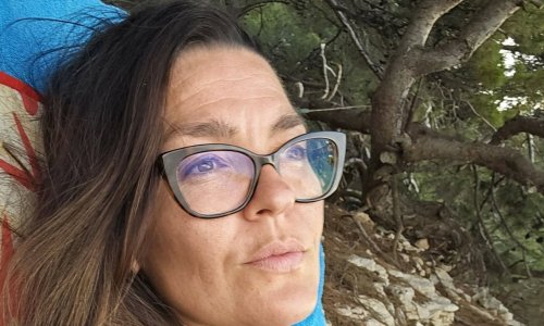 Kava, ručak i priča za unuke: Puljanka objavila najluđi oglas za vjenčanje u Hrvatskoj kako bi prevarila birokraciju