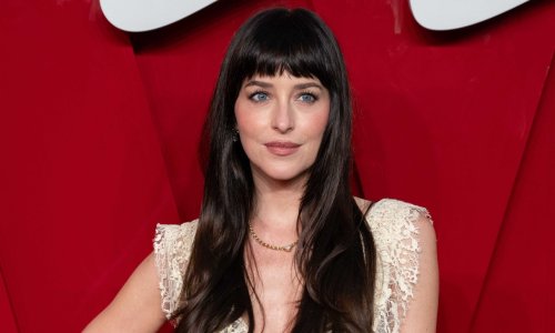Dakota Johnson proslavila 37. rođendan, a dvije slavne prijateljice pobrinule su se da ga pamti