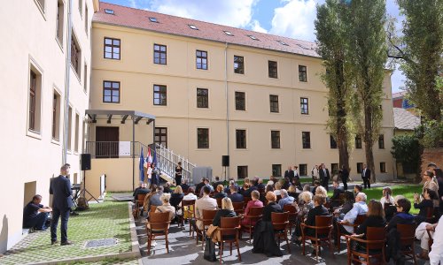 Milanović na otvorenju obnovljene Akademije: ‘Trebao se dogoditi potres da zgrada zasja’
