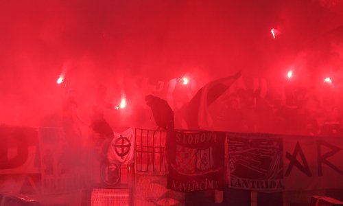 Oproštaj riječke legende ostao u sjeni teškog incidenta na Kantridi. Troje ljudi završilo u bolnici