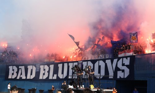 Pogledajte ludnicu na Maksimiru: Futsal Dinamo izgubio, a Bad Blue Boysi napravili spektakl