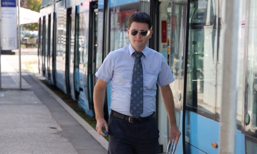 Zagreb ostao na jednom tramvaju: Kristinu nakon smjene zamijenio kolega