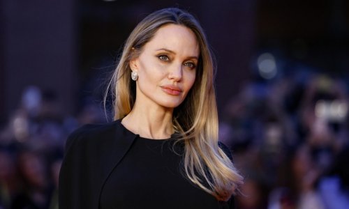 Stara poruka Angeline Jolie ponovno privukla milijune: Svi pokušavaju odgonetnuti njezin rukopis