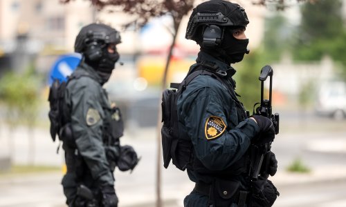 Policija ušla u Općinu Neum zbog otpada iz Hrvatske, trag vodi do Stona