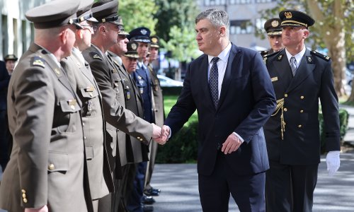Milanović okupio vojni vrh pa poslao jasnu poruku: 'Hrvatska vojska neće ići u takve koalicije'