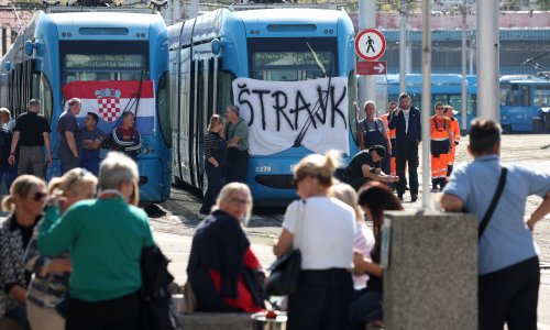 Radnici Holdinga prekidaju štrajk. Sindikati ZET-a će svoju odluku objaviti u 18 sati