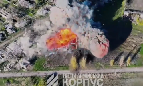VIDEO Ukrajinci izveli nevjerojatnu diverziju sa zombi-vozilima: Pogledajte kako su nasamarili Ruse