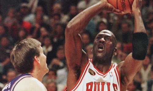 Michael Jordan i dalje ruši rekorde: Evo za koliko je prodan njegov legendarni dres iz NBA finala 1998.