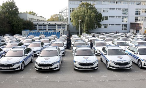 FOTO/VIDEO MUP obnovio vozni park: Evo kakvi automobili izlaze na hrvatske ulice