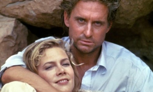 Kathleen Turner reagirala na Douglasovo priznanje njihove tajne romanse: 'Dobri Bože...'