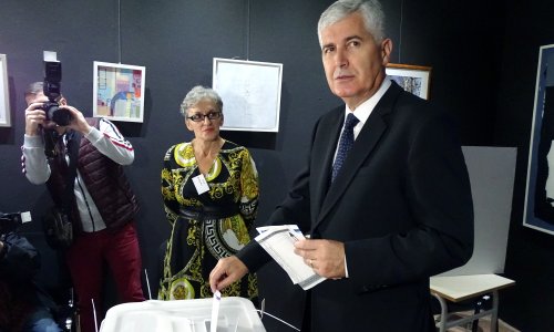 Čović među prvima glasao: 'Ovo je posebno važno za hrvatski narod'
