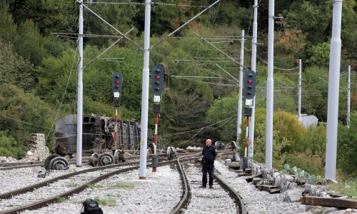 Vlak upao u provaliju, cure novi detalji: 'Upitna je ispravnost vagona, već smo upozoravali'