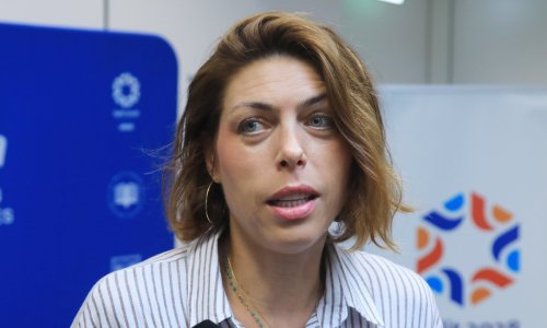 Ovakvu Blanku Vlašić ne viđamo često: Šaljivom objavom pokazala svoju opuštenu stranu
