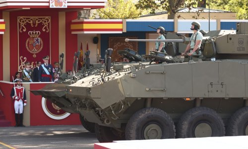 FOTO Španjolska pokazala vojnu snagu: Više od 4300 vojnika na ulicama Madrida, predstavljeno i novo oružje