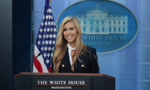 VIDEO Trumpova nova glasnogovornica odradila prvi nastup: Otkrivene šokantne objave Katie Zacharije