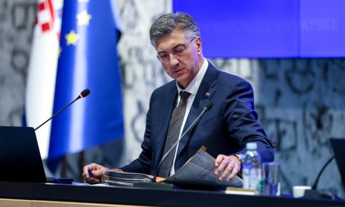 Na Plenkovićev zahtjev EU promijenio zaključke: U Crnoj Gori neće biti oduševljeni