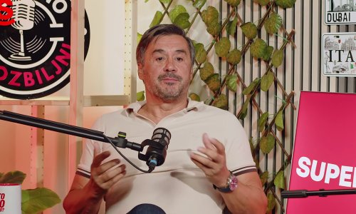 Rade Bogdanović oštro kritizirao Slavena Bilića: 'S naušnicom u uhu i podcastom... Ne može!'