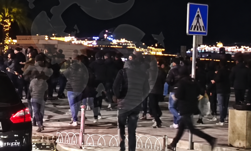 Procurio video: Pogledajte kako je Torcida napala navijače Ajaxa na Rivi
