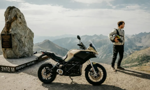 Od Alpa do Mediterana s jednim punjenjem: Električni motocikl srušio Guinnessov rekord