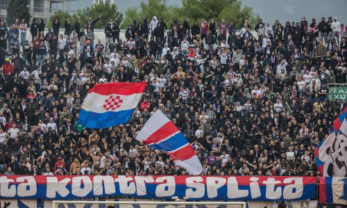 Skandalozne scene u Splitu! Torcida tijekom kortea urlala: 'Auschwitz', 'Ustaj, Adolfe' i 'Ajmo, ajmo, ustaše'