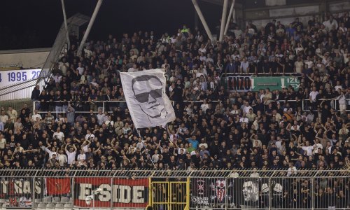 Fotografija jednog Ajaxovog navijača s Poljuda dokaz je kaosa koji je vladao u Splitu proteklih dana