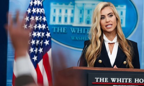Je li već odzvonilo novoj glasnogovornici Bijele kuće? Trump: 'Da sam na njenom mjestu...'