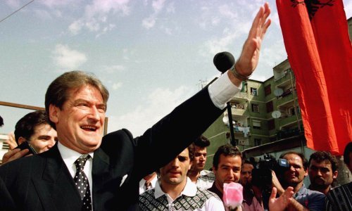 'Albanski premijer je trgovac oružjem'