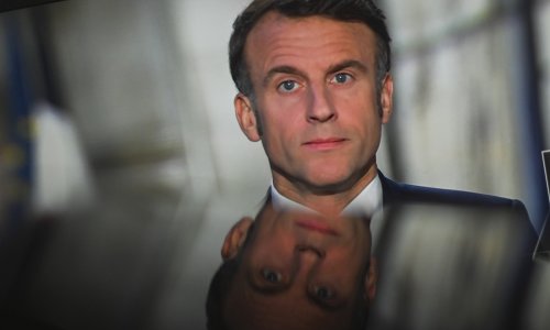 Francuska u kaosu, Macron sazvao krizni sastanak: Večeras se obraća naciji