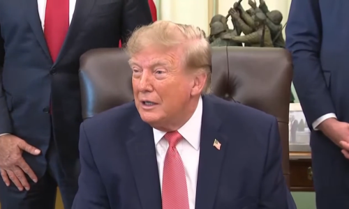 Trump iznio nevjerojatnu tvrdnju: Kijev bi pao za jedan dan, da nije bilo glupog generala