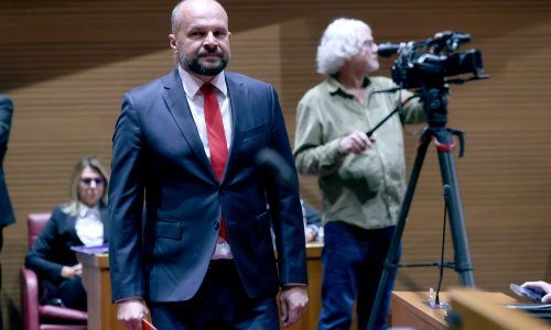 Hajdaš Dončić Plenkoviću pronašao 'dvorsku ludu', Zekanović provocirao Grmoju: 'Vama uši izvlače redovito'