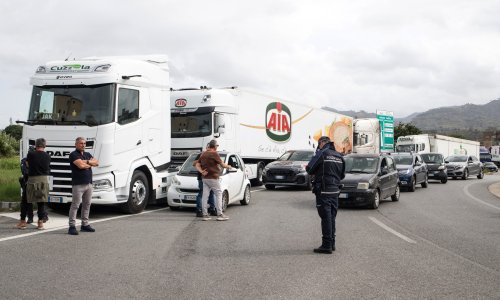 Kriza na jugu Italije: Nedostaje povrća, poskupljuje prijevoz, tvornice staju